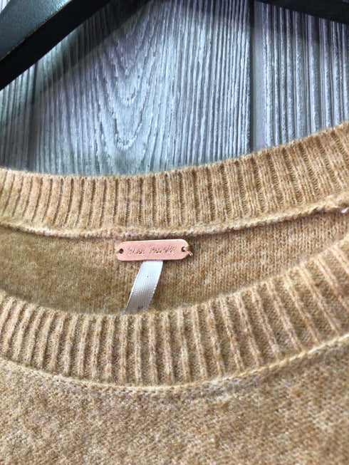 Free People Sweater Size Small